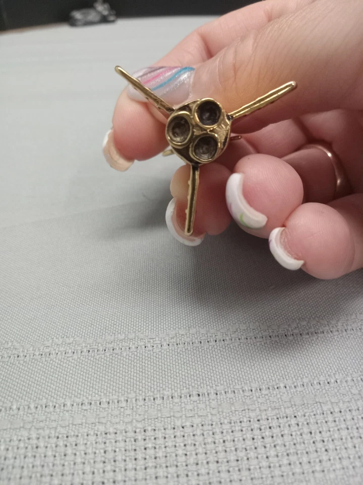 RARO pingente banhado a ouro 24K Han Cholo original explosão de foguete com colher esgotado - Imagem 4 de 4