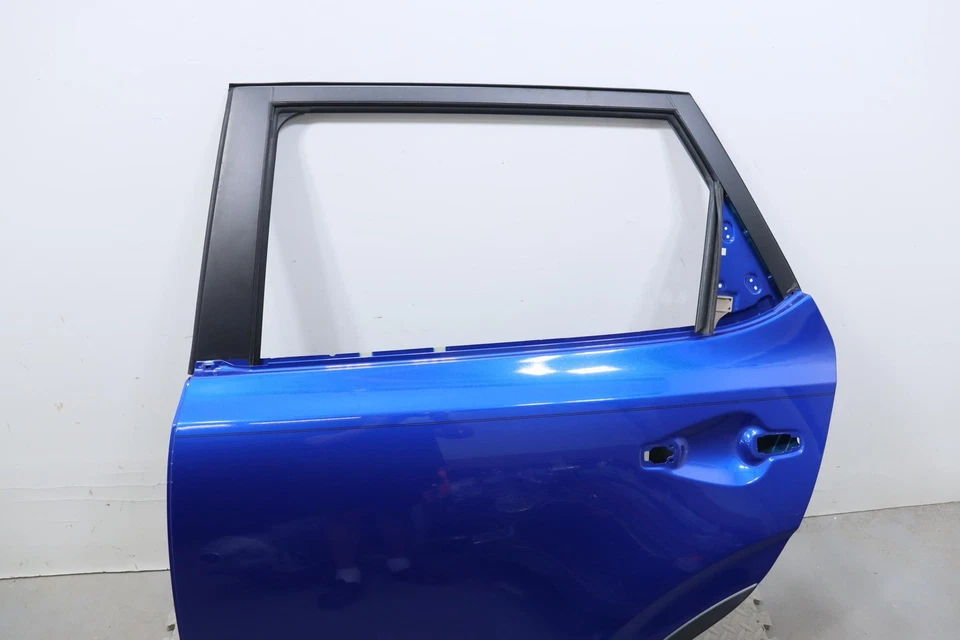 2020 - 2025 KIA SOUL ЗАДНЯЯ ЛЕВАЯ ВОДИТЕЛЬСКАЯ ДВЕРЬ КОРПУС OEM BLUE_SE2 - Изображение 2 из 4