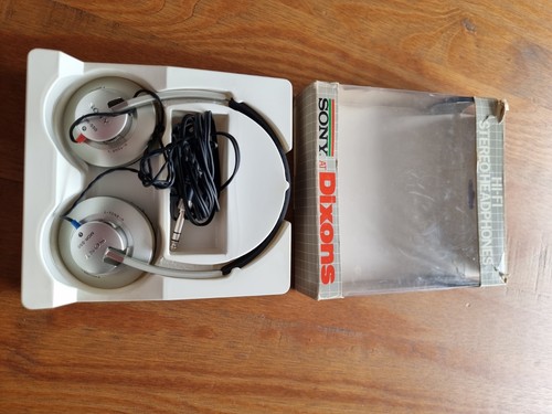 Sony At Dixons Hi-Fi Stereo Headphones MDR S50S - Picture 2 of 7