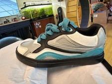 Kids B-Boy or Hip-Hop Dance Shoes - Fuego BDash Low-Tops size 2Y with box.