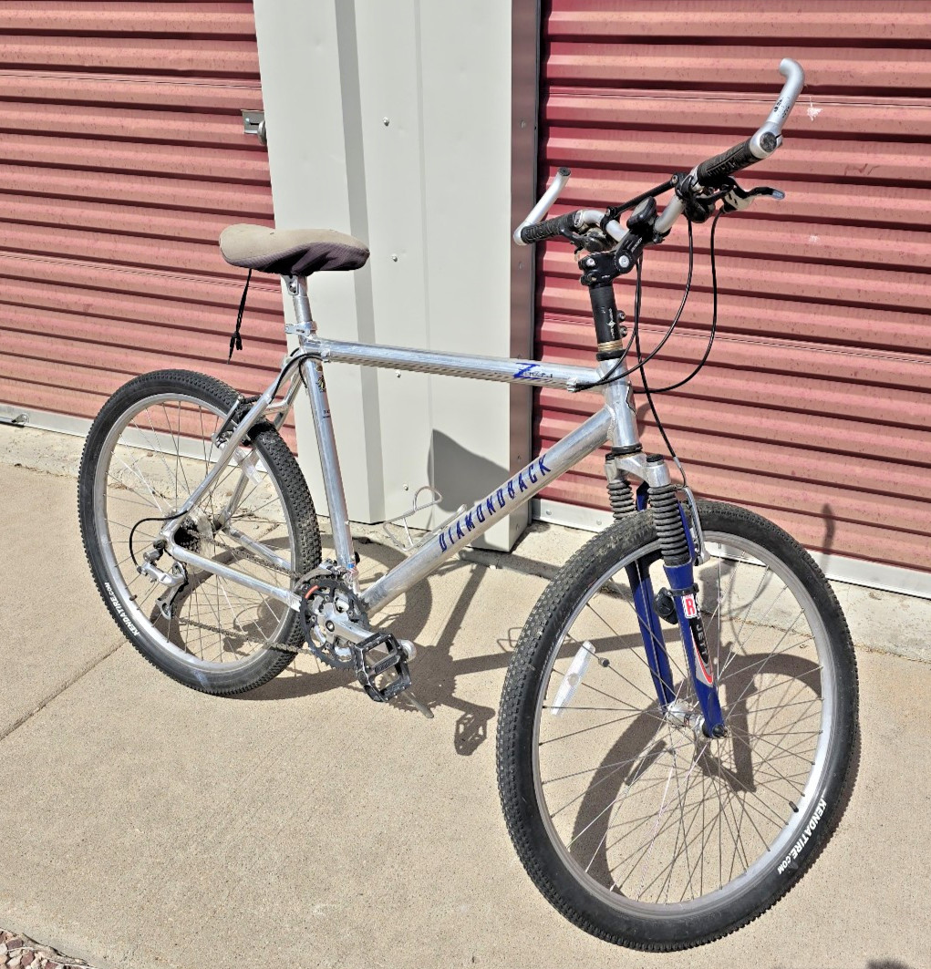 Diamondback ZEE TECH 2.1  original condition 24 speed old sc