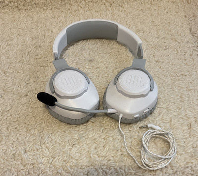 JBL Quantum 100 White Wired Over The Ear Gaming Headset Headphones w/Mic NIce