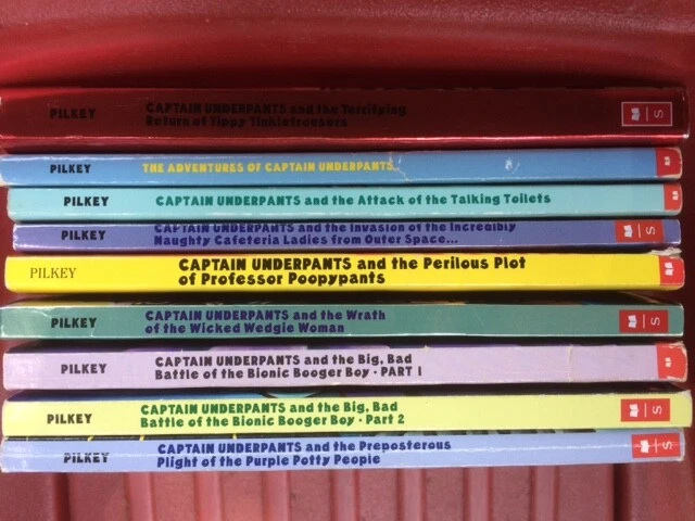 World of captain 2024 underpants box set