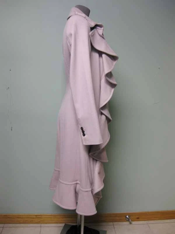 SAINT LAURENT (YSL) Abito cappotto aderente Tom Ford Runway Yves Saint Laurent lana con volant rosa polvere 34