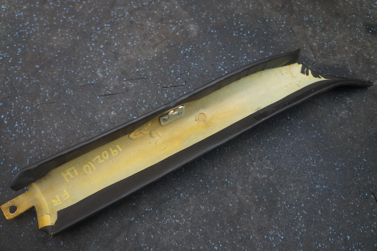 Left Interior A Pillar Trim Panel 65867900 OEM Ferrari 360 Modena Spider 2001