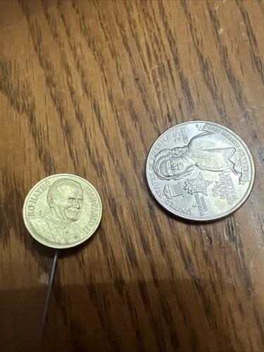 ROHAYHU  Juan Pablo II Medal Stick Pin - Picture 3 of 4