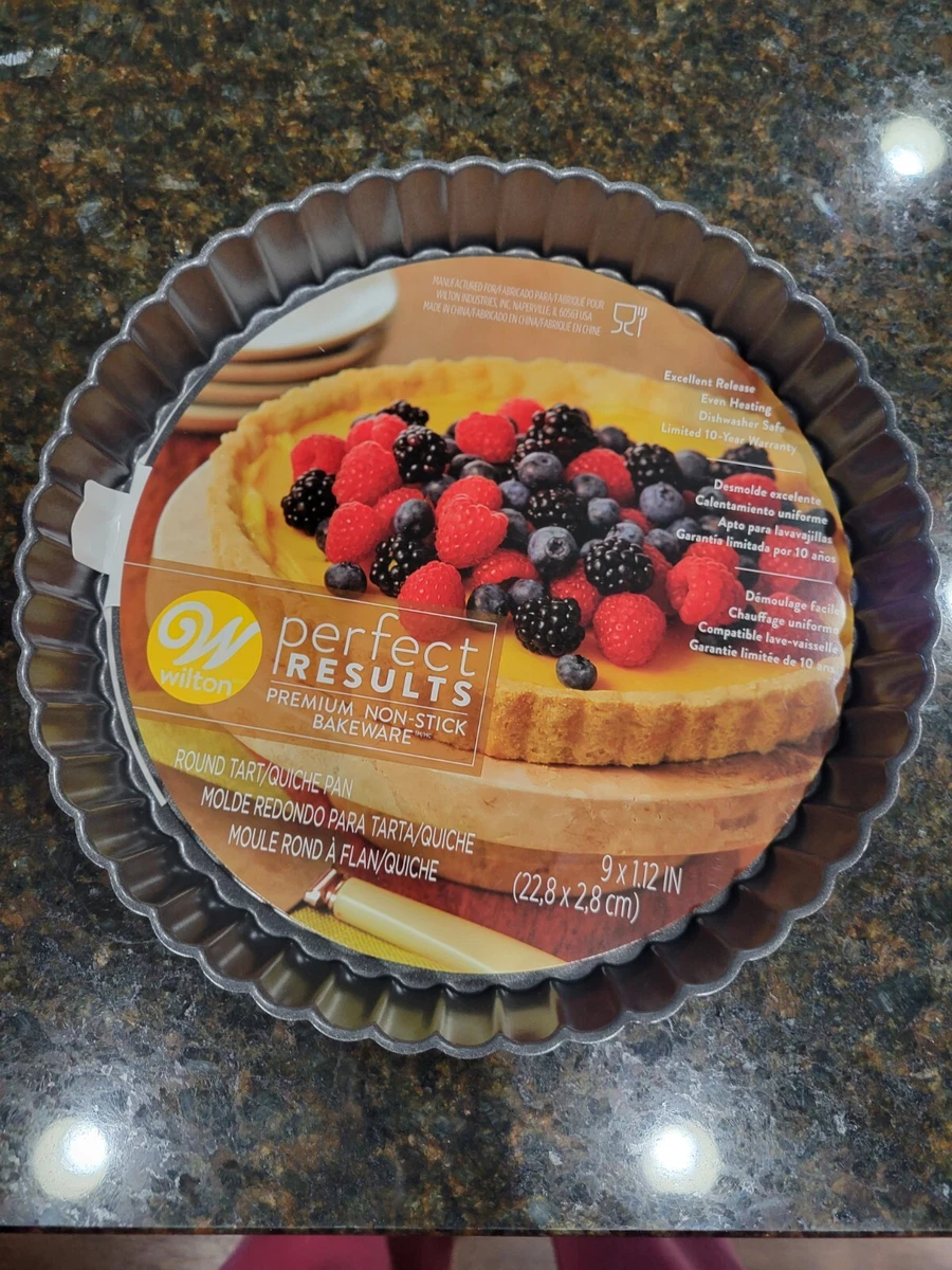 Wilton Perfect Results Cake Pan, Round