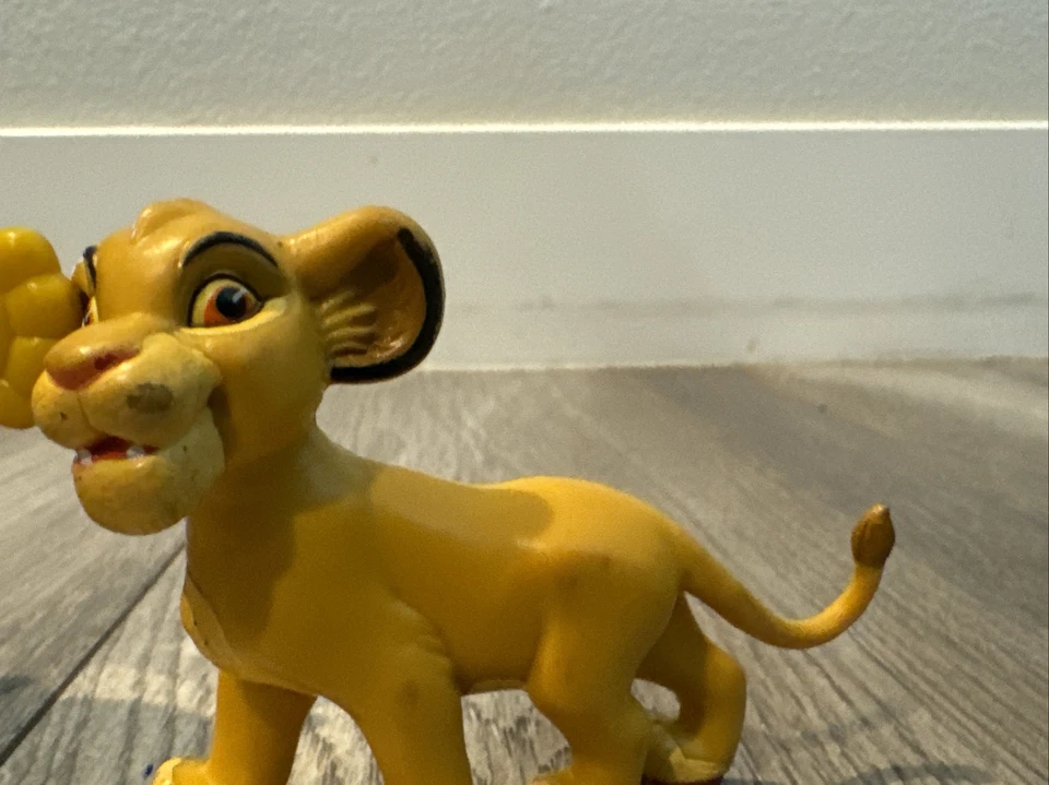 Figura de colección Disney El Rey León SIMBA Aplausos PVC Cake Topper + Flexible Foto 4 de 4