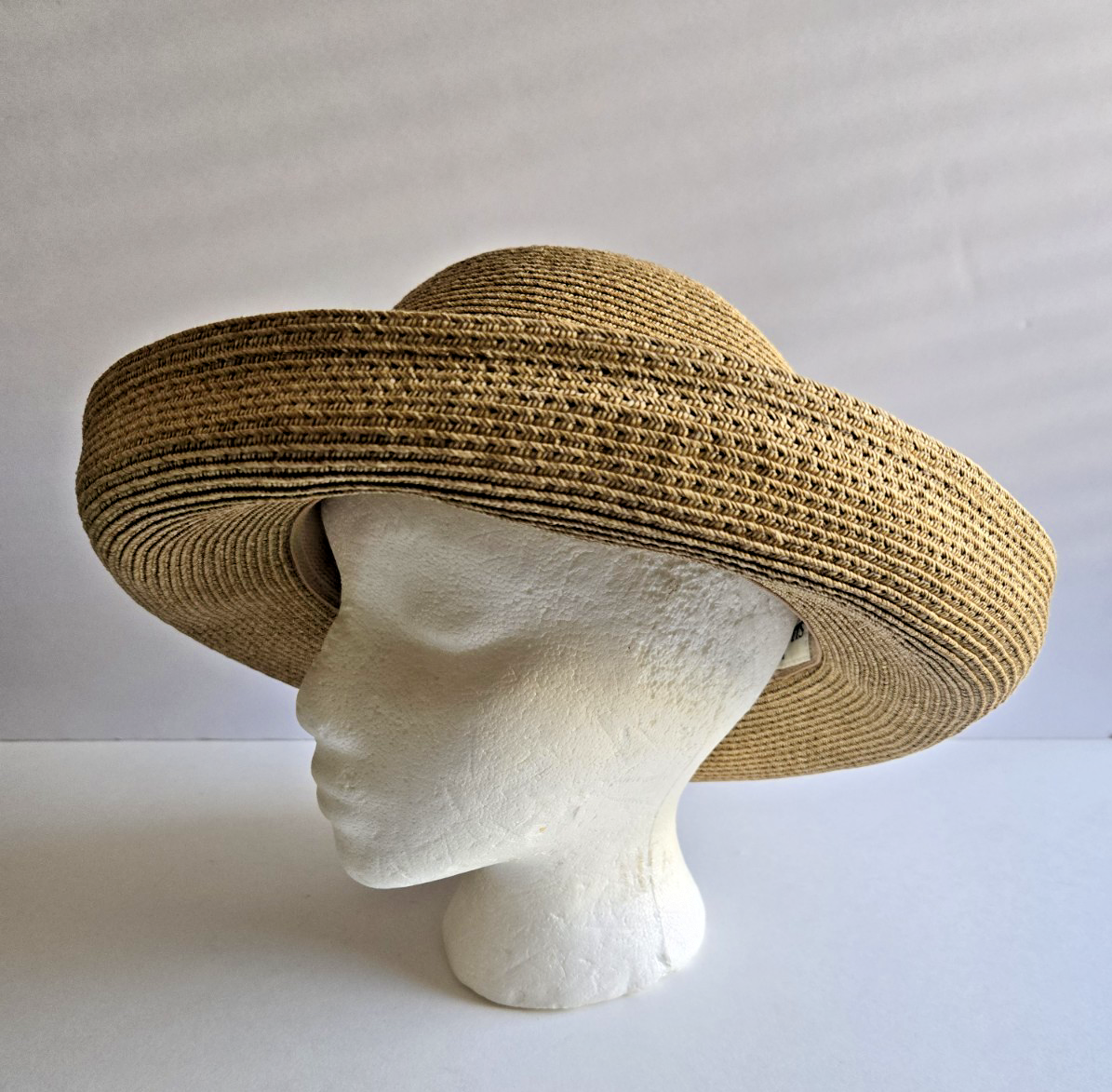 ERIC JAVITS Tan Sun Hat Squishee Straw Packable Travel 4  display picture 3