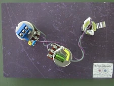  Solderless P Bass Harness CTS Split Shaft .22 ERO Cap Dark Tone KellingSound