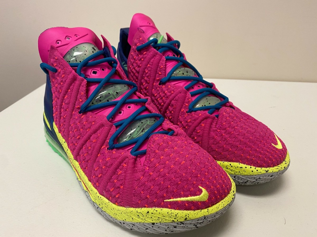 Mens 10 Nike Lebron XVIII 