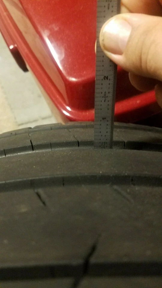 CASI NUEVO 1 NEUMÁTICO MICHELIN PILOT SUPER SPORT ZP ZERO P245/40/ZR18 93Y Foto 4 de 4