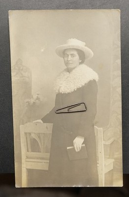 Photo Portrait Young Woman Youth Model Hat Cap Scarf Boa Book Studio Vintage Postcard