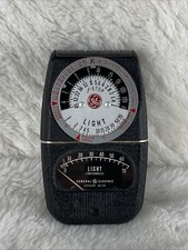 GE General Electric Exposure Light Meter DW-68 w/ Leather Case Vintage