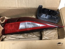 Schlussleuchte Heckleuchte Leuchte hinten rechts Audi A3 8Y 8Y0945076 Original