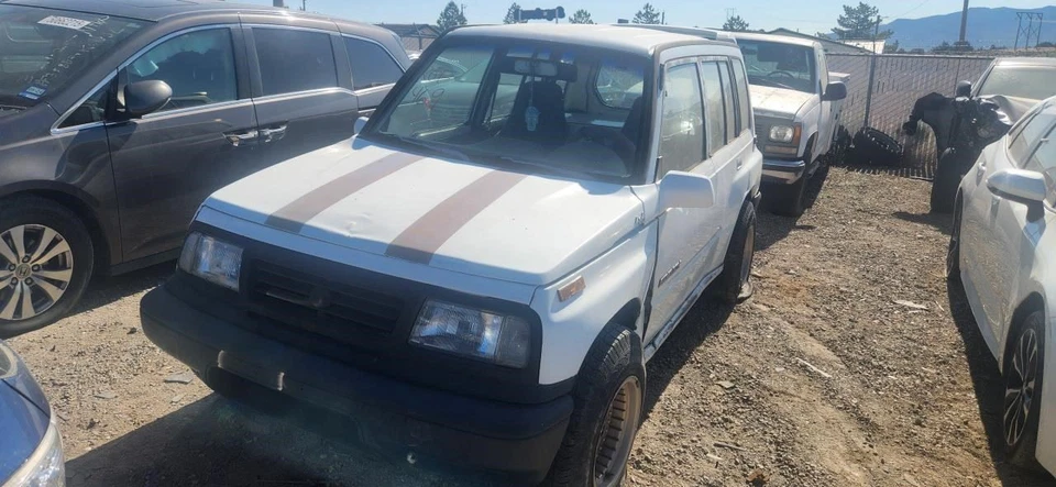 Rear Back Door 4 Back Door Without Wiper Fits 89-98 SIDEKICK 29934104 - Image 3 of 4