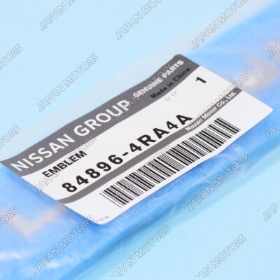 Genuine Nissan Maxima Platinum Trunk Lid Chrome Emblem Nameplate