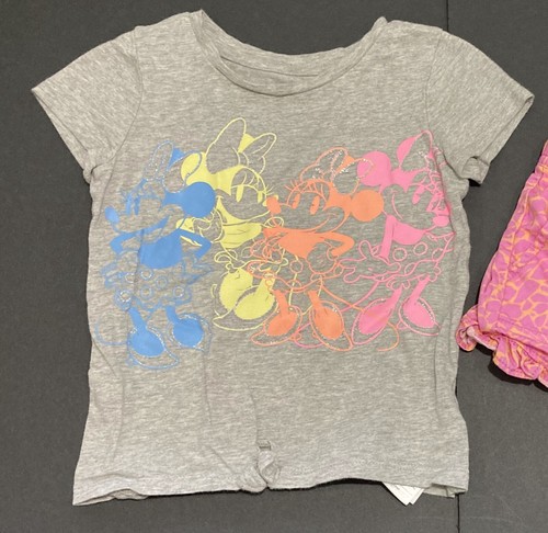 Girl's Gap Outfit Size 4 - Minnie Mouse Top w/Printed Pink Shorts GUC - Picture 2 of 8