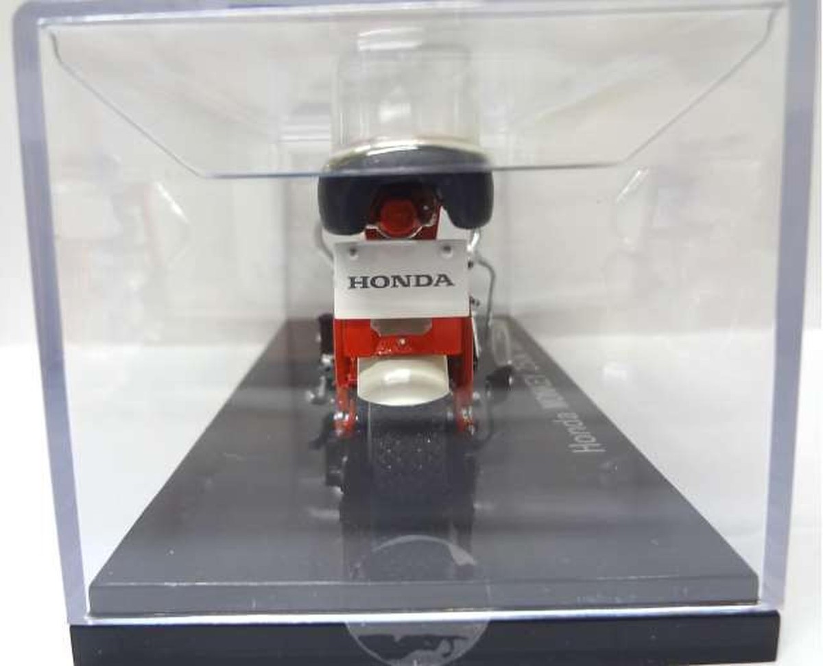 Ebbro Red White Premium Collection 1/10 Honda Monkey Z50M Ebbro Red White Premium Collection 1/10 Honda Monkey Z50M