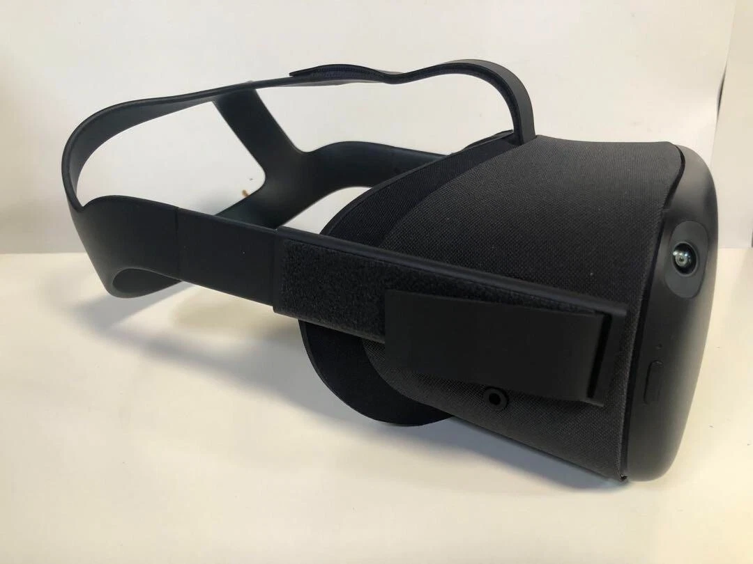Oculus Quest 128GB VR Headset All-In-One Game Headset System Black