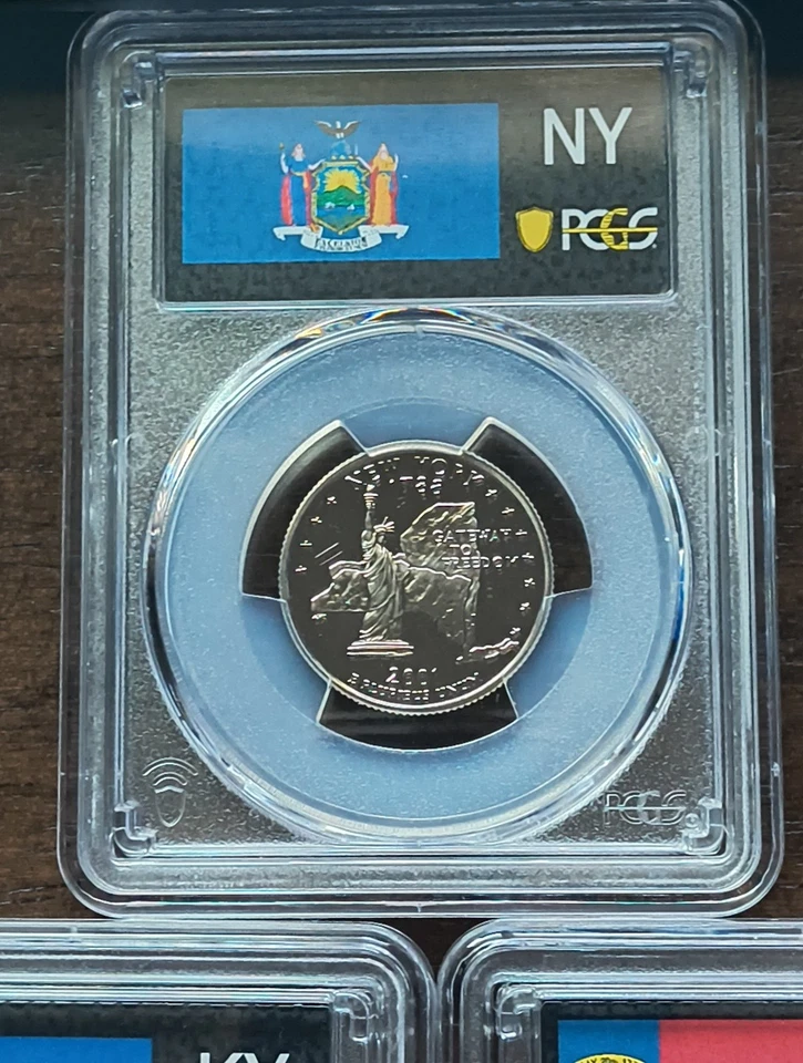 2001s - 10 coin proof set - 5 state 25c,1c,5c,10c,50c,$1- pcgs pr69 dcam in case - Image 2 of 4