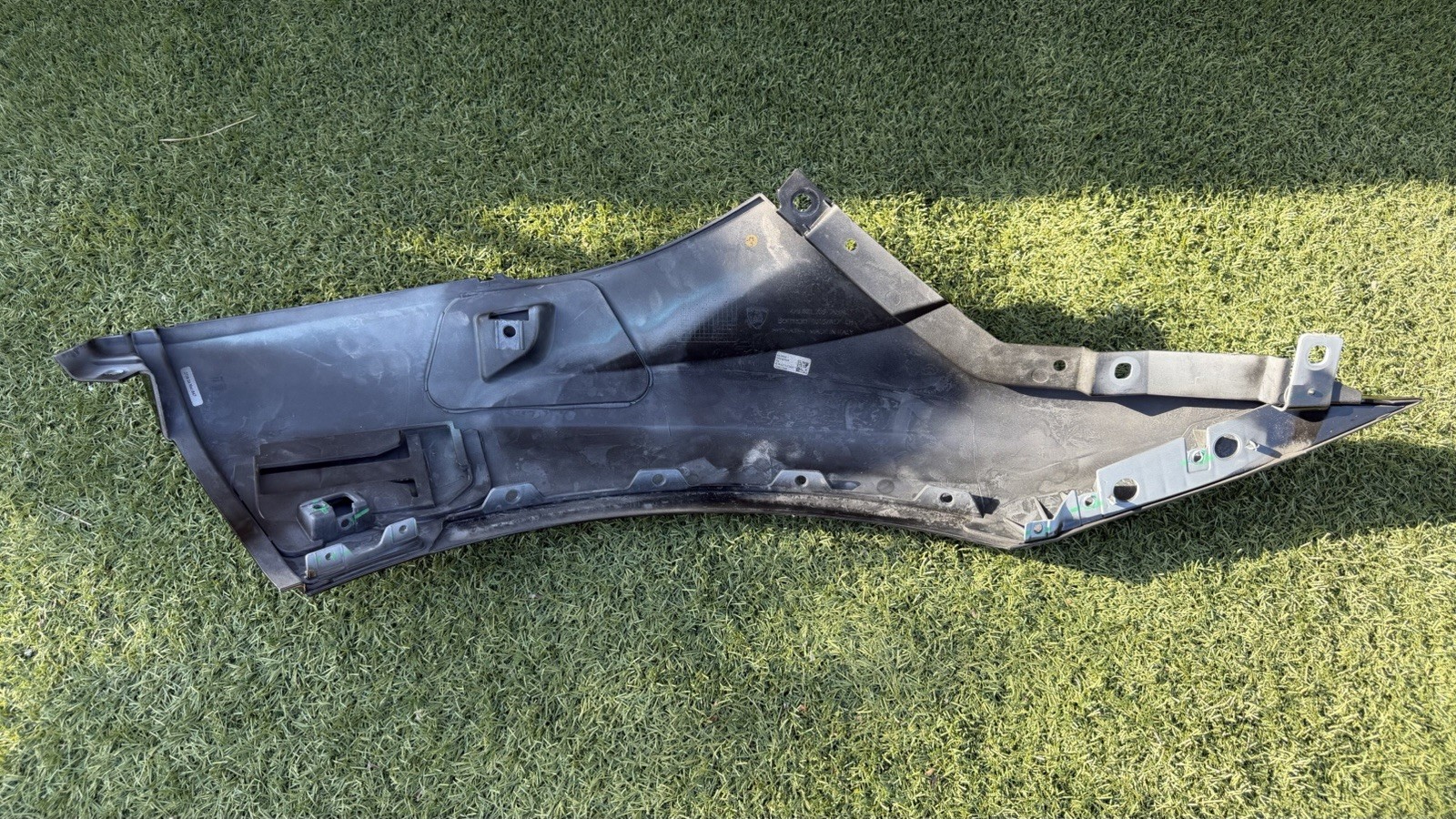 Lamborghini Revuelto Front Left Side Fender Wing Panel  47B.821.105 OEM