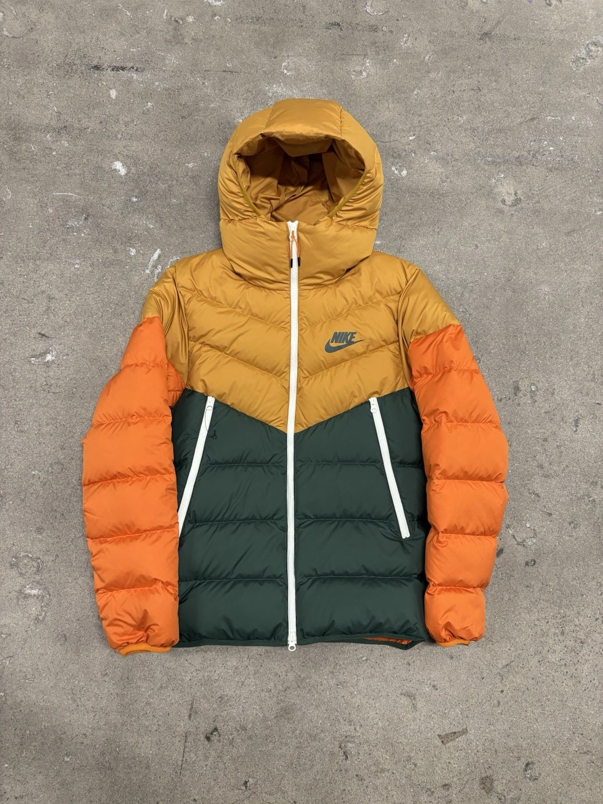 Men’s Nike Green/Yellow/Orange Small Puffer Jacket