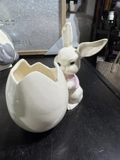 Kay Finch 5.75” Bunny Rabbit With Egg