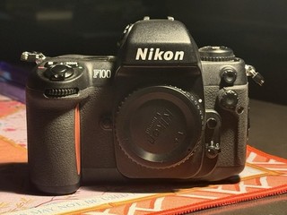 Nikon F100 35mm Film SLR Camera Body — Tested & Working — Excellent Condition