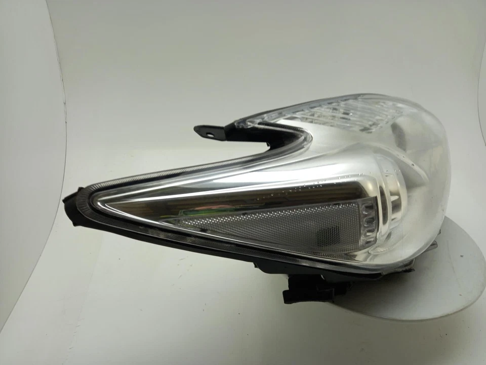 Faro delantero derecho TOYOTA PRIUS O/S 2012-2014 desconocido desconocido Foto 2 de 4