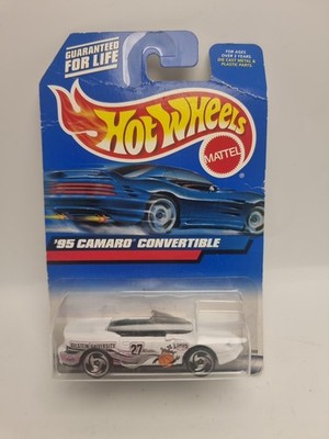1999 Mattel Hot Wheels '95 Camaro Convertible Gilstein University Neu auf Karte