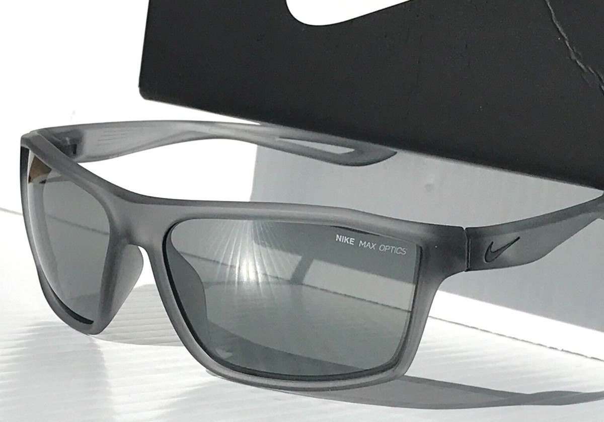 NWT Nike LEGEND-S-EV1061-001 Matte Wolf Square 60mm Sunglasses NEW NIKE LEGEND S Matte Cool Grey Frame Silver Mirror Lens  main image 2