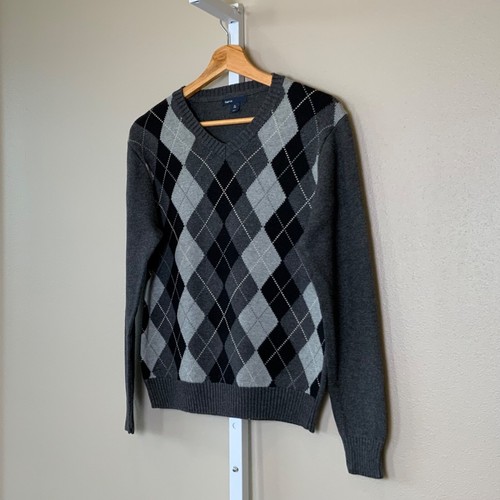 EUC Boys GAP Charcoal Heather Gray Argyle Pullover V-neck Sweater, XL (12) - Picture 12 of 21