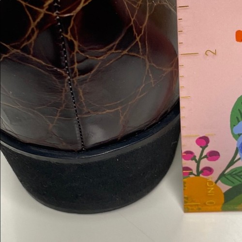 Scarpe con zeppa bassa FERRAGAMO Croc in pelle goffrata marrone taglia 10,5 - Foto 10 di 12