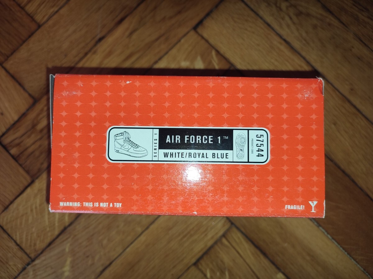 NIKE　CLASSICS　フィギュア　AIR FORCE 1　BOWEN Nike Air Force 1 Classics Bowen Designs Toy Limited Edition