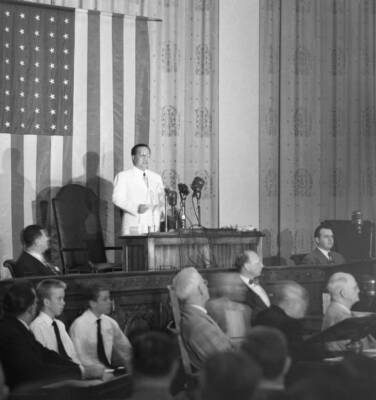 Philippine President Elpidio Quirino addresses House Representative- 1949 Photo