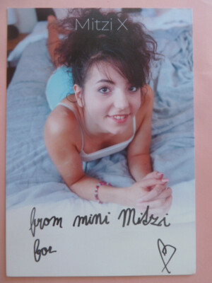 Mitzi X (Model, Erotik) - Autogrammkarte 15x21cm