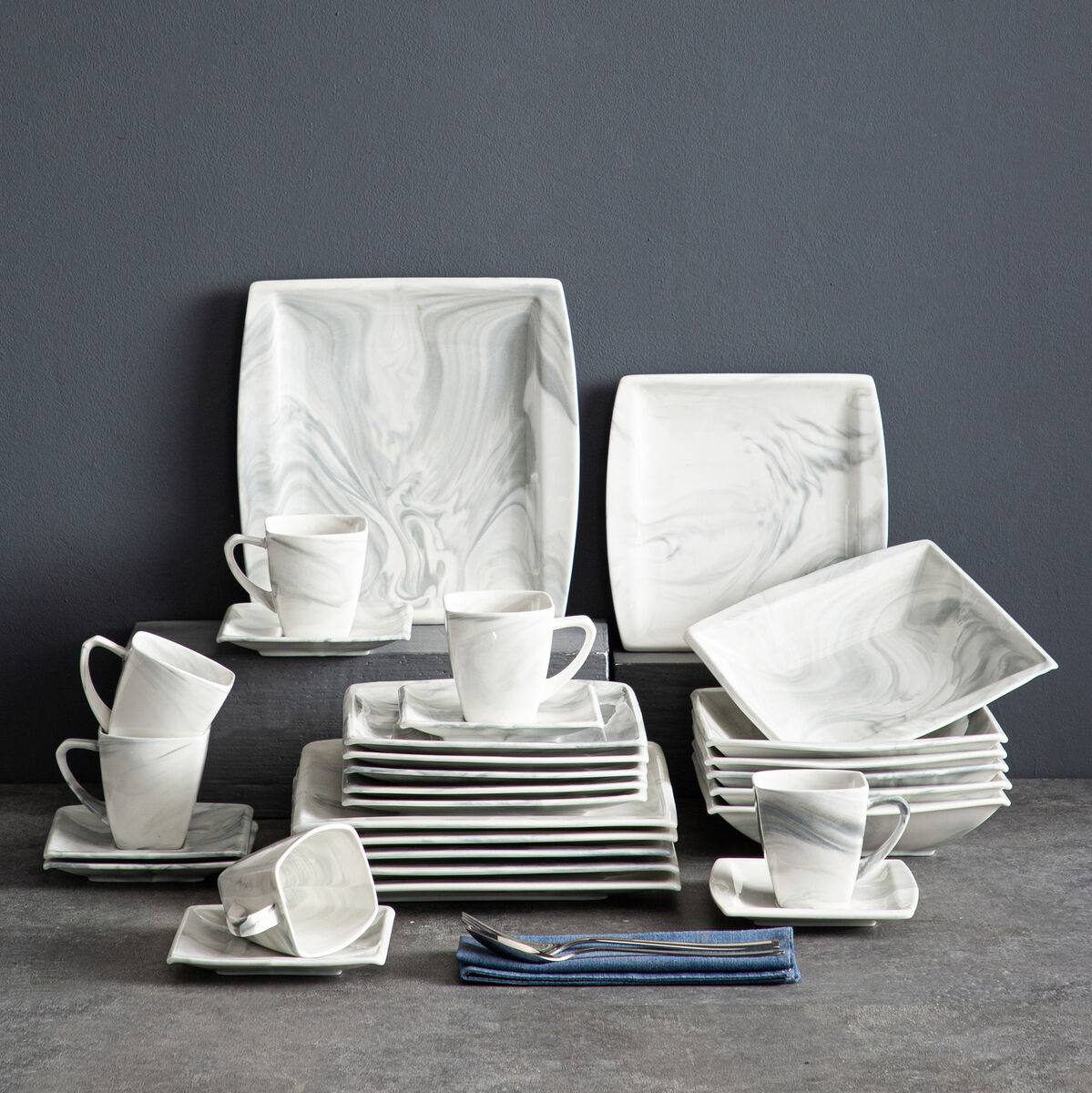 MALACASA 30-Piece Gray Porcelain Dinnerware in the Dinnerware