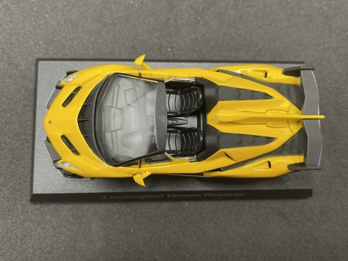 Kyosho 1/64 Lamborghini collection6 Veneno Roadster Mettalic Yellow Diecast 75H2 - Picture 4 of 5