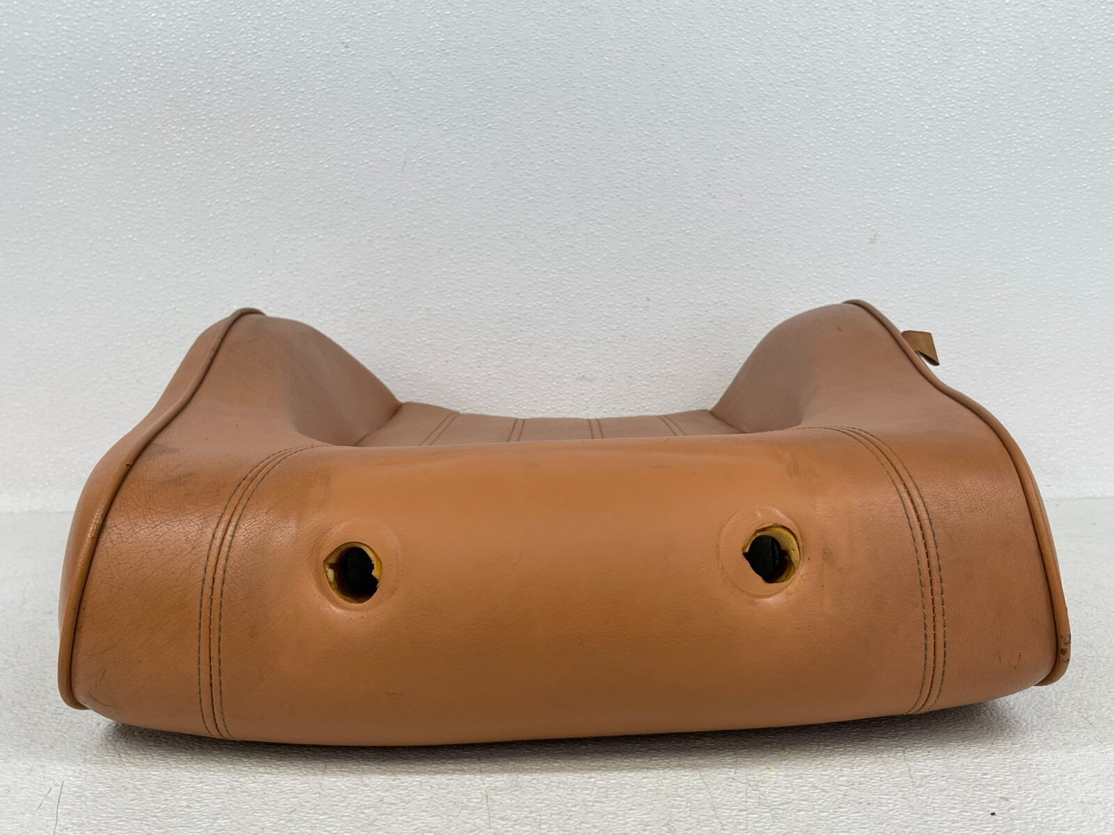 ⭐04-08 MASERATI QUATTROPORTE FRONT RIGHT PASS SIDE SEAT UPPER CUSHION LOT2340
