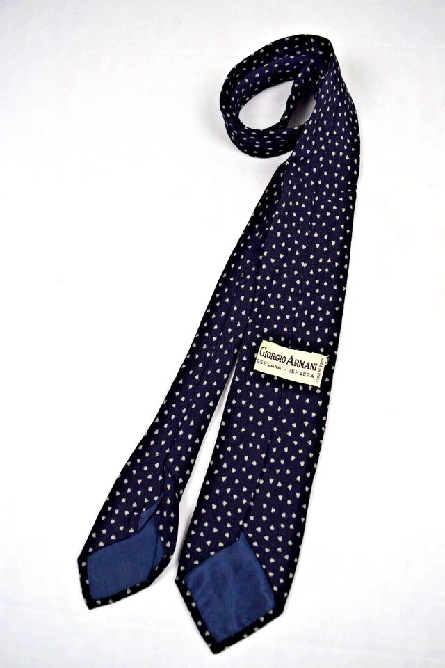 Corbata de Colección Giorgio Armani Años 70 Negro Seda Marfil Gris Triángulo Foulard 54 X 2.75 Foto 4 de 4