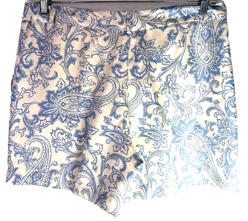 J McLaughlin Shorts Womens 14 off White aqua Blue Floral paisley silk graphic - Image 3 of 4