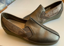 DAMART SHOES BRONZE CROC SLIP ON LOW WEDGE UK SIZE 7E Wide Fit Leather Quality