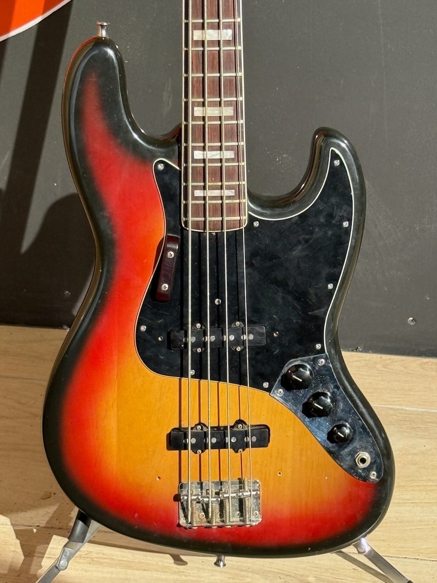 Fender Bass 4弦 1974 Fender Jazz Bass a stunning example w/a 4-bolt neck 1 of a