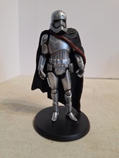 Star Wars Elite Series Captain Phasma 4,5" Figur mit Sockel Disney Store London