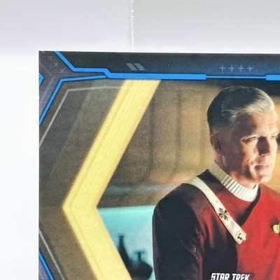 スタートレック　star trek　クリス　パイン　サイン カード Christopher Pike Star Trek Strange New Worlds Card A Quality Of