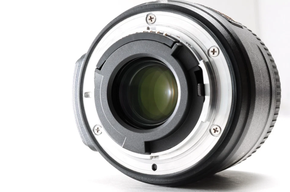 Nikon Nikkor AF-S 40mm F/2.8 G DX Micro Lens 2.8 AFS -Near Mint- [Extra 15%OFF] - Image 3 of 4