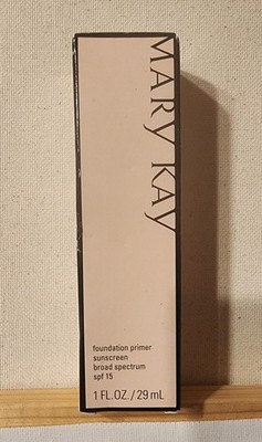 Mary Kay Foundation Primer NIB 1oz SPF 15      EXPIRED ITEM - FREE SHIPPING