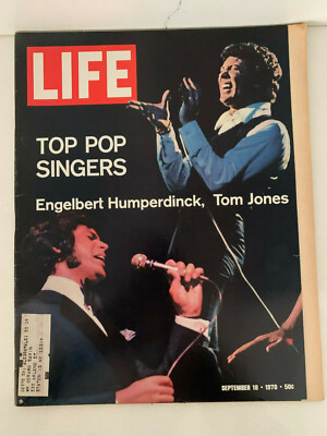 Life Magazine - SEPTEMBER 18 1970 ENGELBERT HUMPERDINCK & TOM JONES Front insert