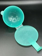 Tupperware Forget Me Not Onion Tomato Keeper in Aqua Green Frost 